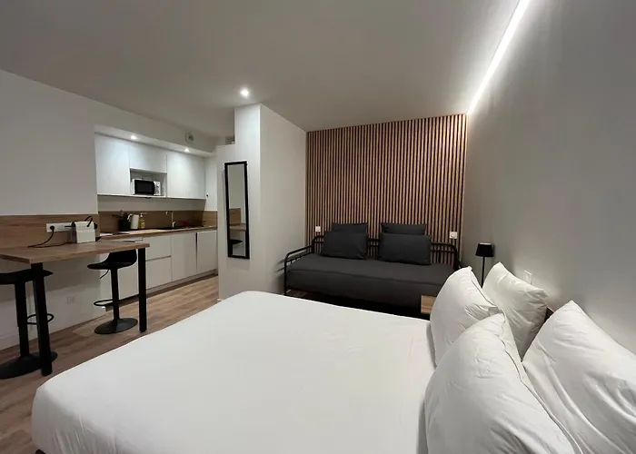 公寓式酒店 Hotel-restaurant Ltb La Table Basque 比亚里茨