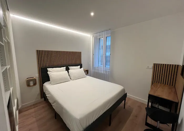 Hotel-restaurant Ltb La Table Basque 公寓式酒店